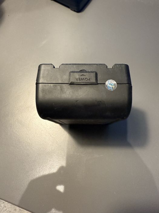 Dyna-95S V-Mount 95Wh – stan idealny