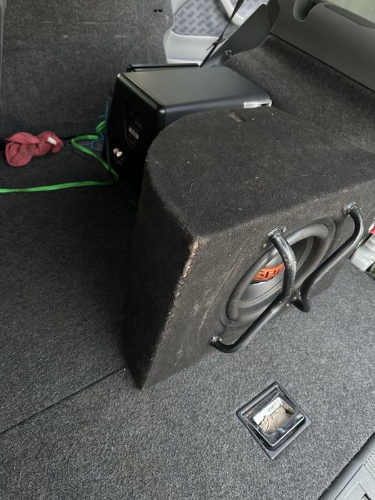 Сабвуфер edge 10 дюймов в коробе стелс