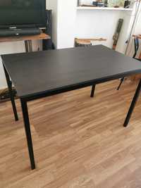 Conjunto mesa e 4 cadeiras pretas