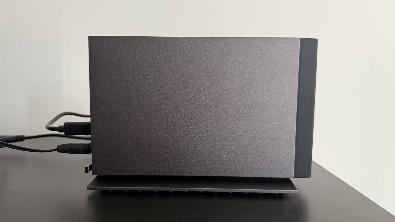 Зовнішній жорсткий диск LaCie d2 Professional 4 TB