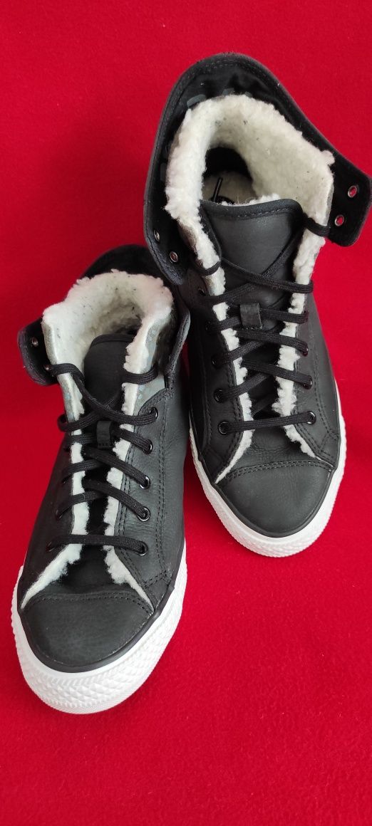 Converse Chuck Taylor buty zimowe skóra naturalna rozmiar 39 (24,5 cm)