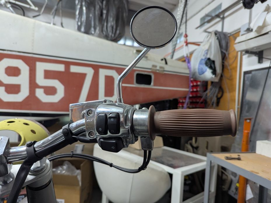 пульти Harley Davidson та ручка газу з гріпсами Днепр custom
