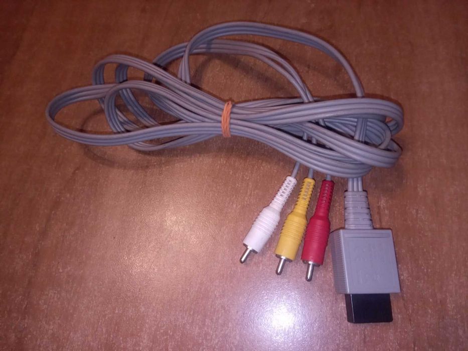 Oryginalny kabel AV do NINTENDO Wii RVL-009 2,2m