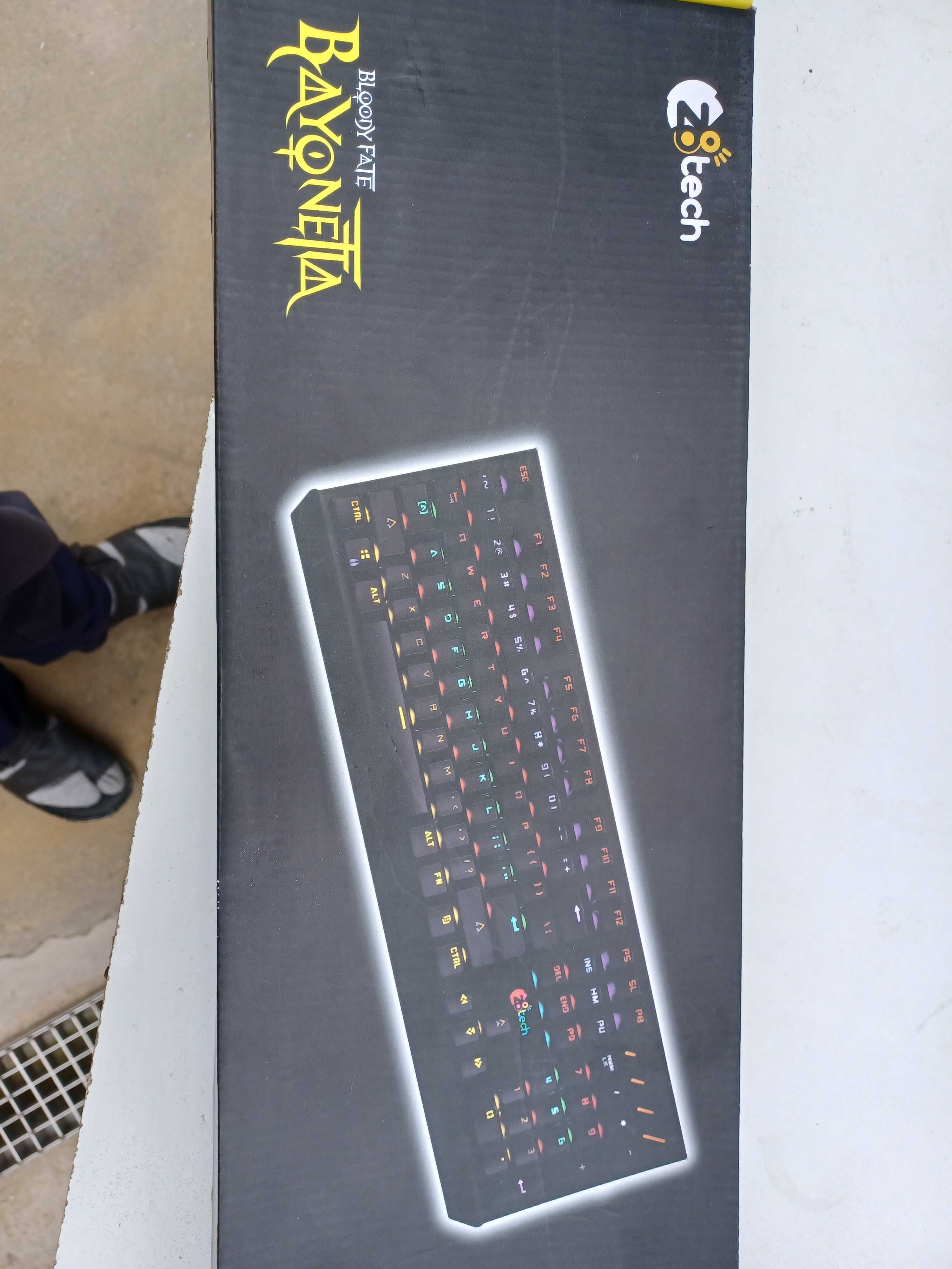 Teclado bayoneta