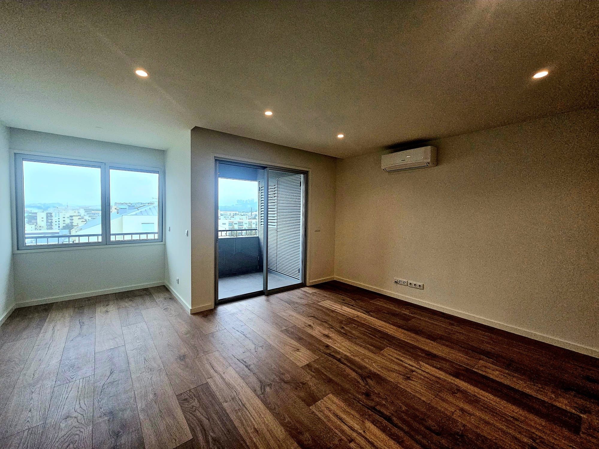 Arrendamento T1 novo em Braga