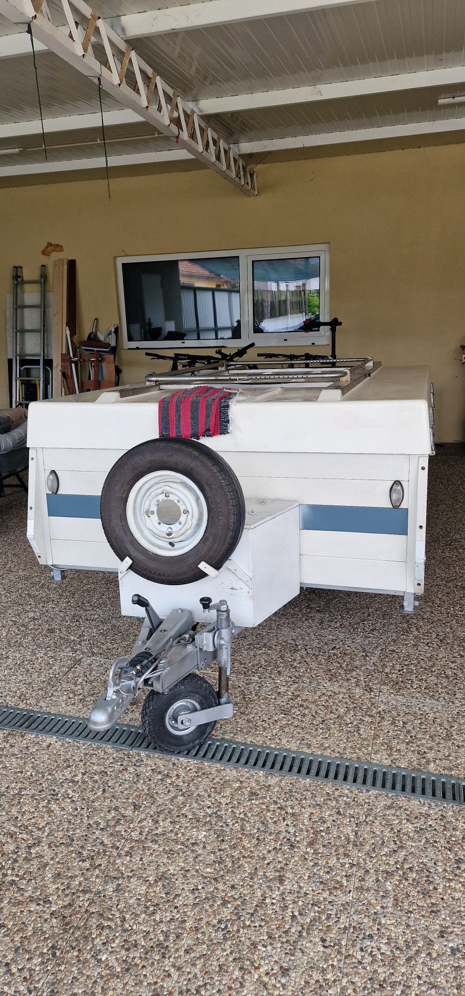Auto tenda 6 dormidas em muito bom estado