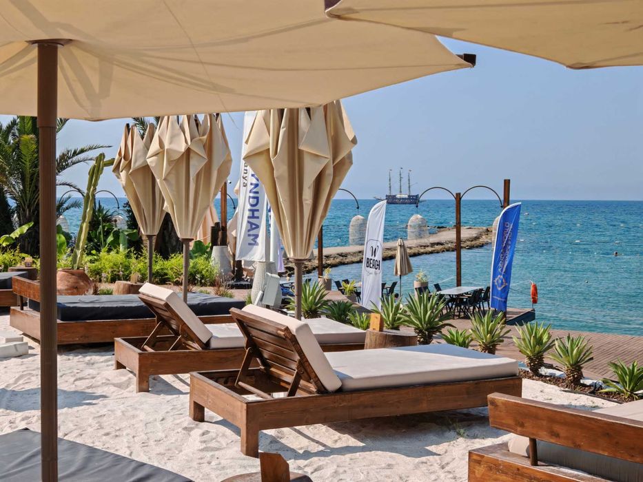 Аренда апартаментов в комплексе с аквапарком 5* в Тюрклер, Алания