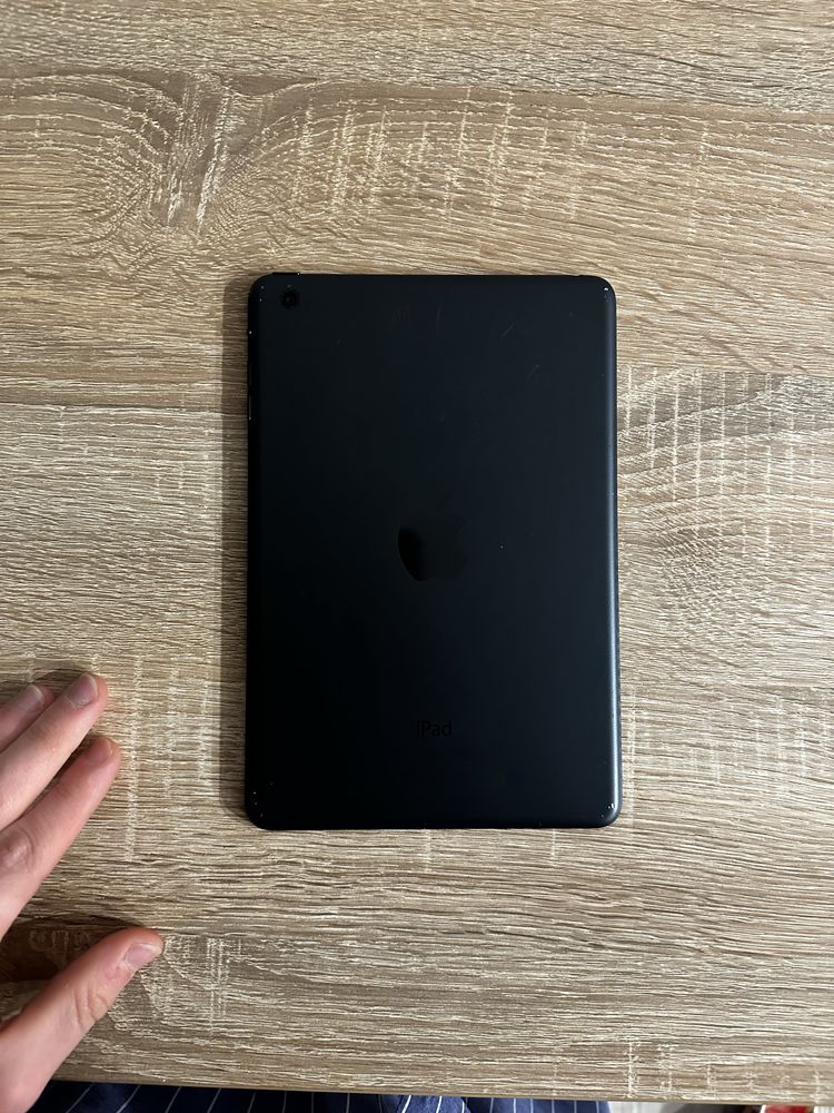 Ipad mini 1 gen 32 gb дітям обмін на електронну книжку