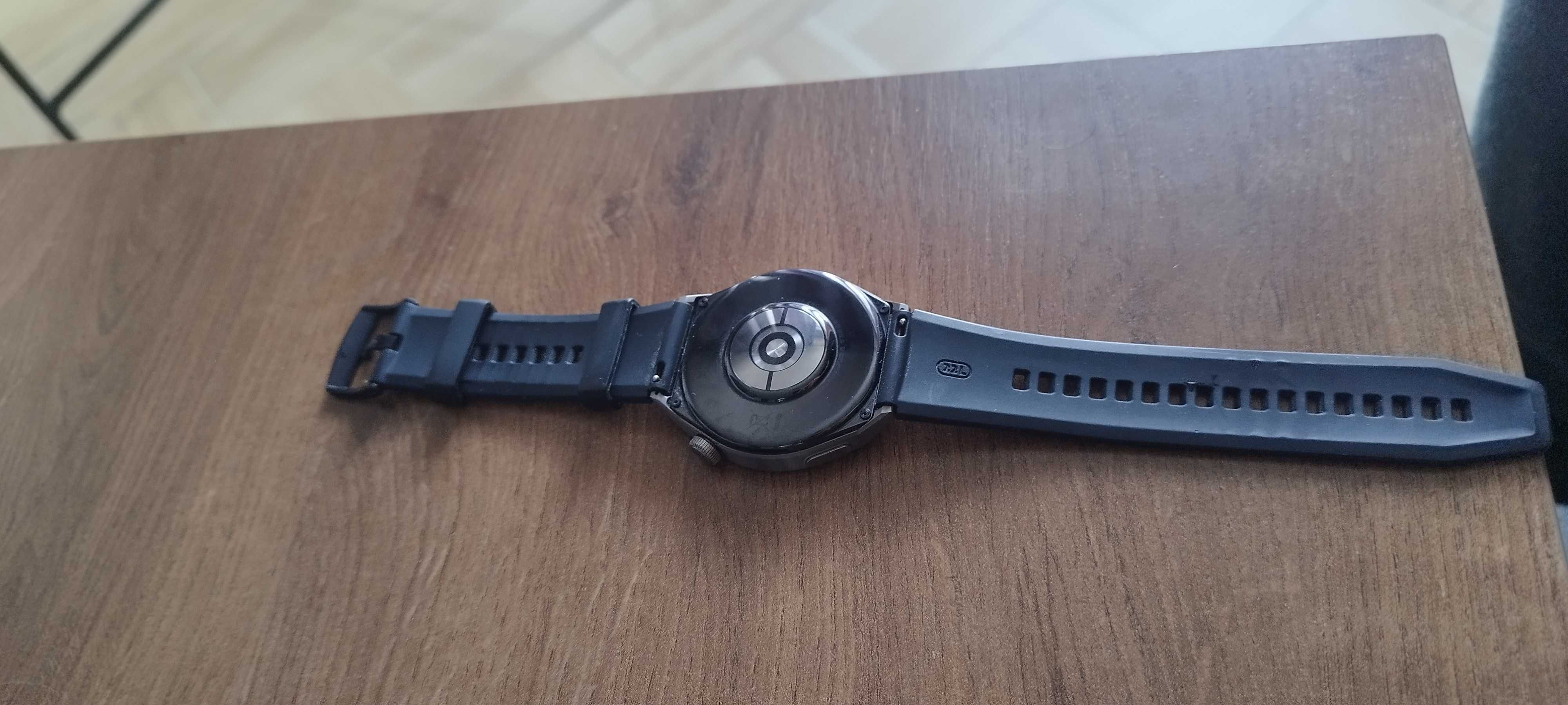 Smartwatch Huawei Watch GT 3 Pro Sport - 46mm (czarny) - jak nowy