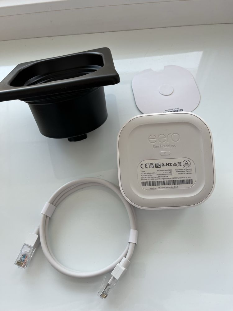 Wi-Fi Роутер Eero 6 Dual-Band Mesh (N010001)