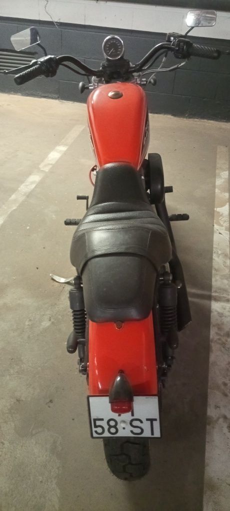 Harley Davidson sporster XL 883R