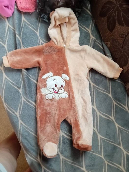 Продам нові дитячі костюми