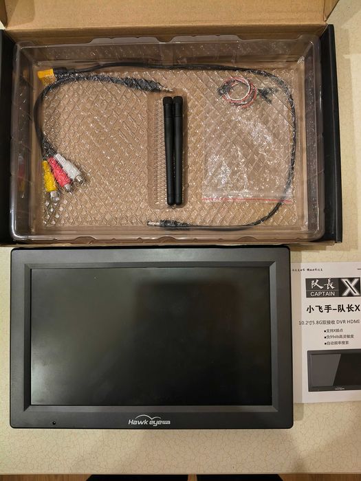 Монітор FPV Hawkeye Captain 10.2" DVR з 2-ма 5,8Ghz приймачами.