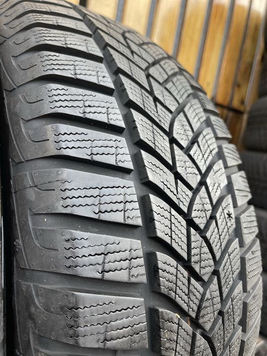 Шини 235/60 r16 Continental, Goodyear