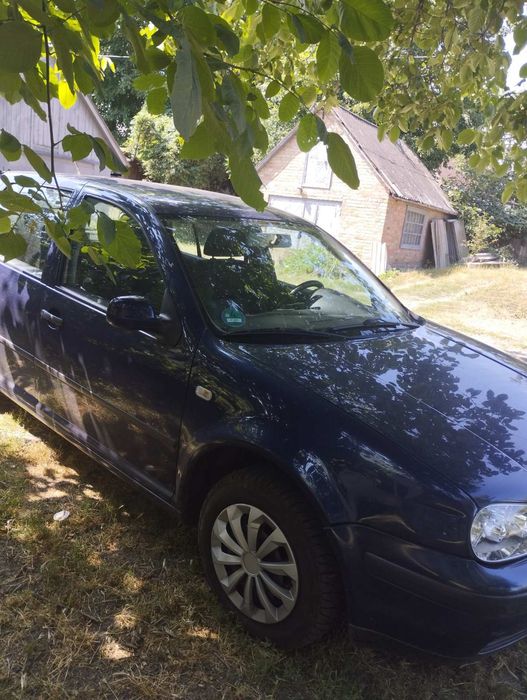 Продам гольф 4 2002 року