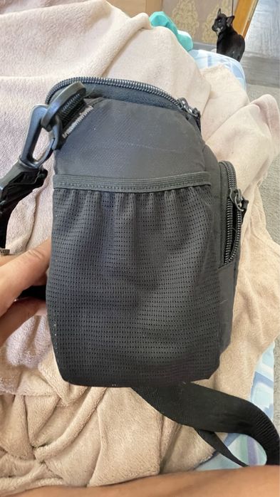 Продам сумку для фотоаппарата case logic