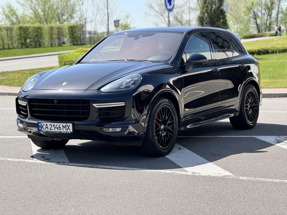 Porsche Cayenne GTS 2017