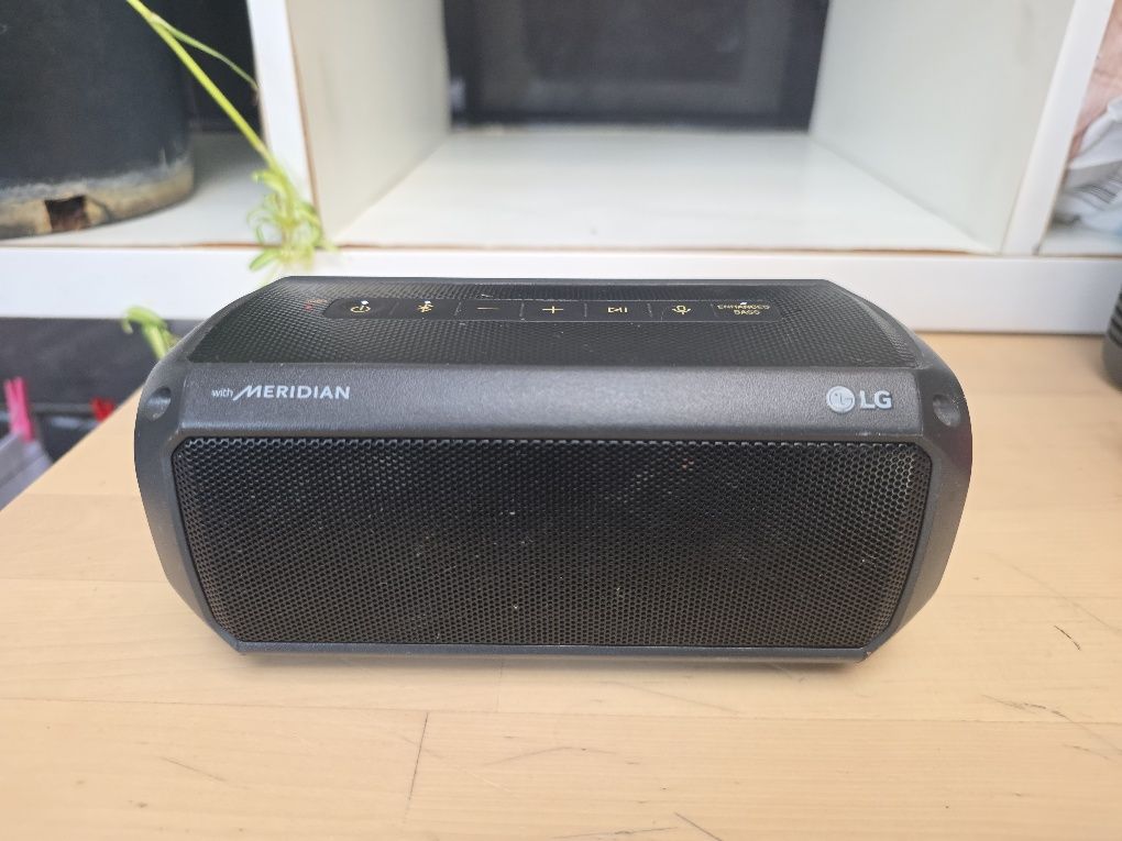 Coluna portatil LG GO BOOM PK3