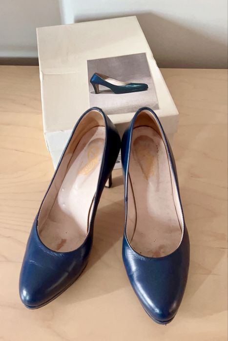 Sapatos azul marinho Agostini compensados