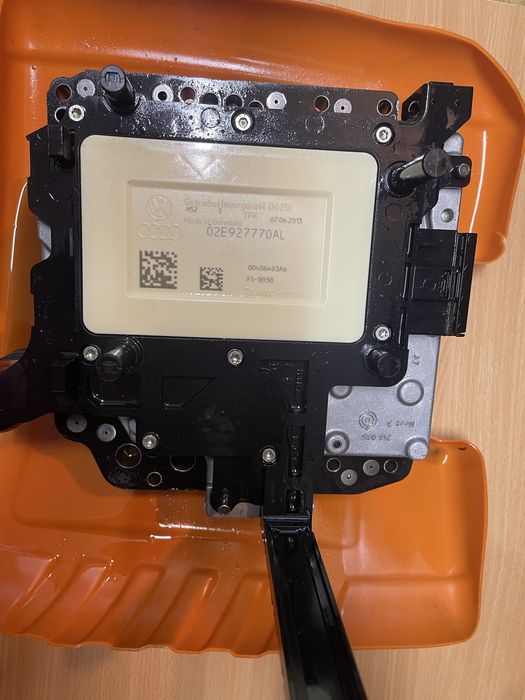 Мехатронік dq250 dsg6 02e коробка дсг 6  акпп