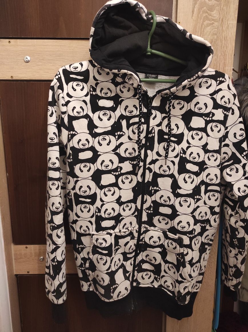 Bawełniana czarna bluza z kapturem w pandy