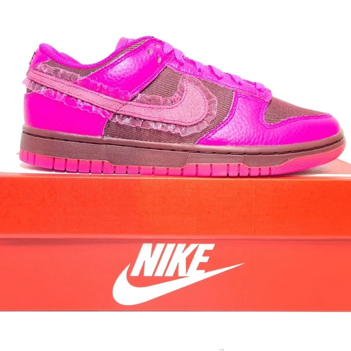 Vendo Nike Dunk Low Valentine's Day 2022 para mulher Tamanho 38 novos