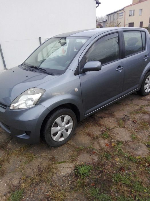 DAIHATSU Sirion  1.0