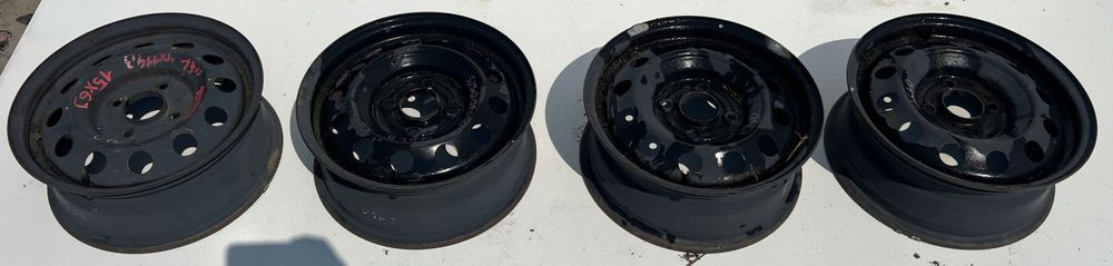 hyundai kia felgi stalowe komplet 6jx15x60 4x114.3 52910-2f050