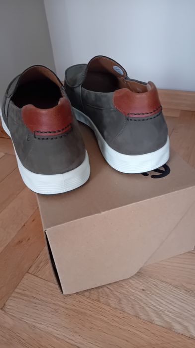 Ecco 45 skóra nowe