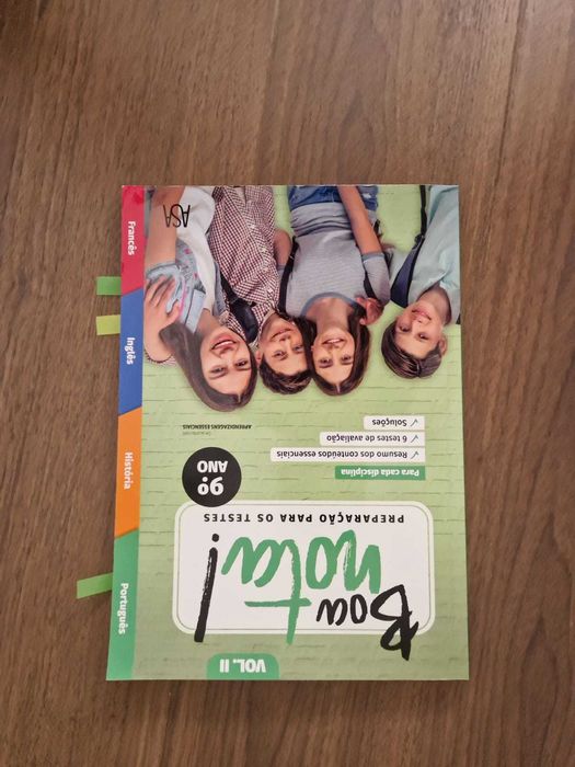 Livros de apoio escolar