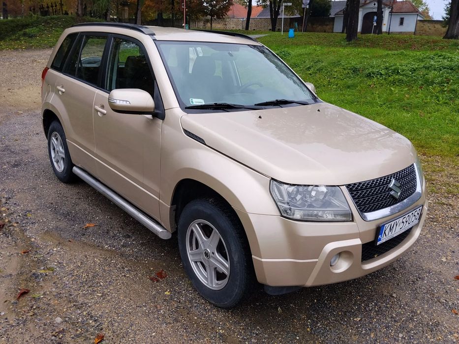 Suzuki Grand Vitara Suzuki Grand Vitara 2 stan BDB 4x4
