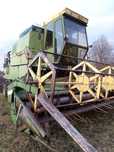 Комбайн зернозбиральний John Deere