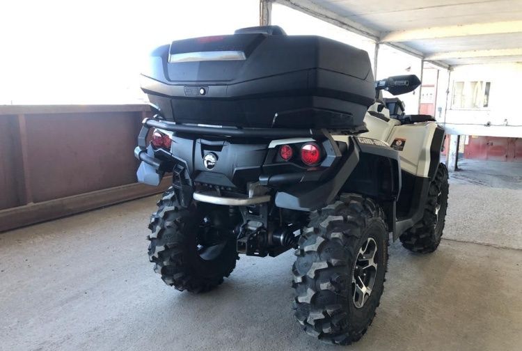 Квадроцикл BRP Can-Am Outlander Max