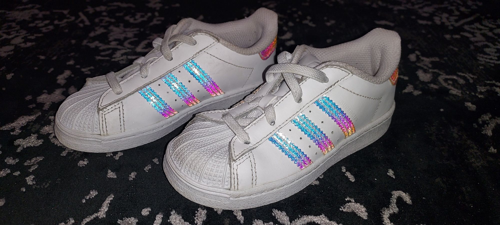 Buty adidas superstar 26.5 dziewczęce.