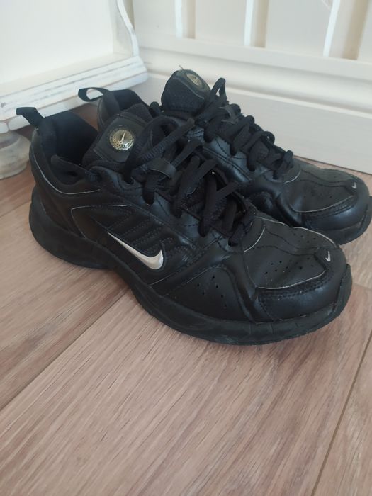 Buty Nike nr 37 czarne unisex.