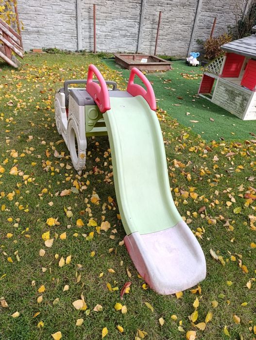 Zjeżdżalnia ogrodowa samochodzik Smoby sprzedam