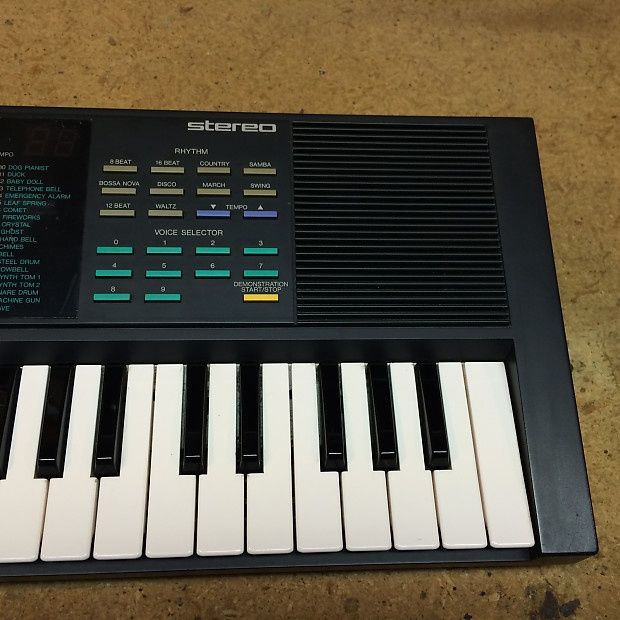 Yamaha pss 270 keyboard