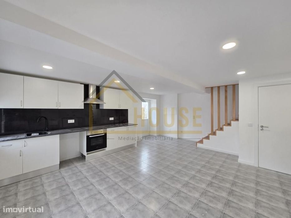 Moradia T3 com espaço exterior