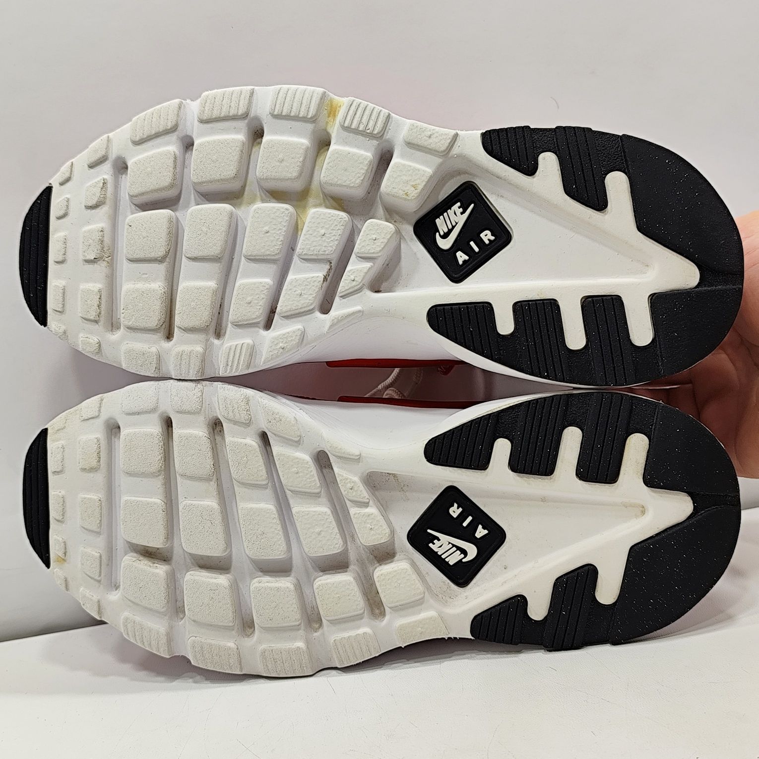 кросівки Nike Huarache 40р/25см