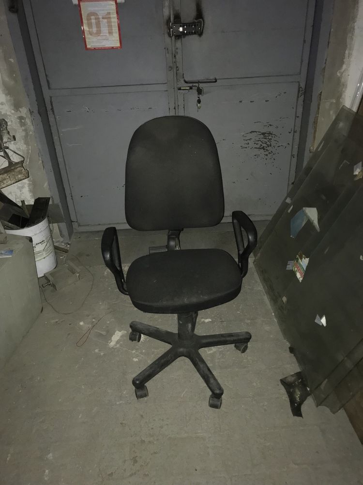 Продам офисную мебель