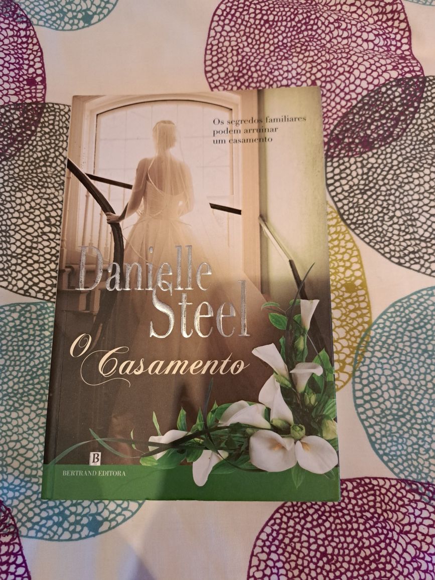 Livro "O casamento" de Danielle Steel
