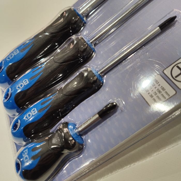 Conjunto de chave de fenda - Padrão JIS | 4 PCS - GERMANY