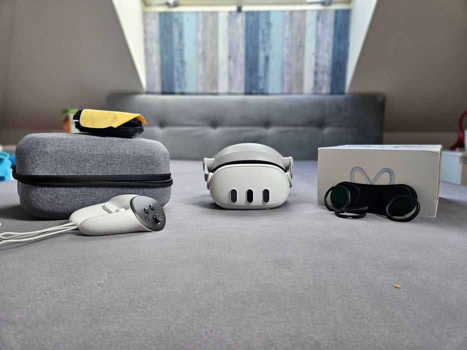Gogle VR Meta Quest 3 128GB – Stan Bardzo Dobry + Akcesoria
