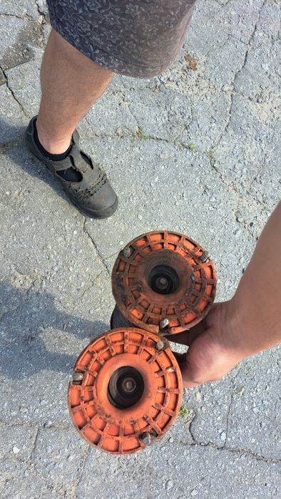 Стойки взборі каяба хюндай хендай акцент hyundai accent задні lc