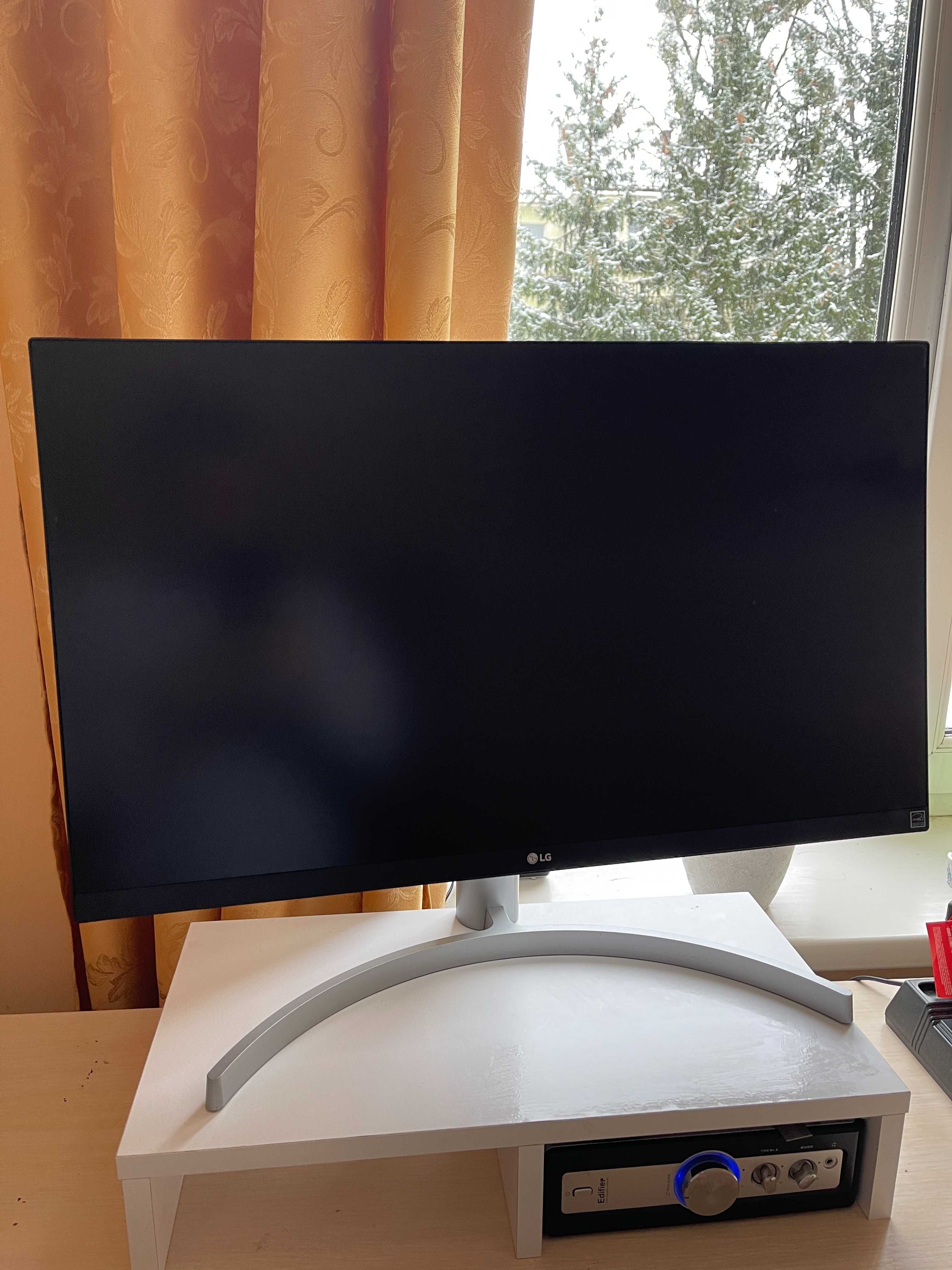 Монітор LG UltraFine 27UL650 тріснута матриця