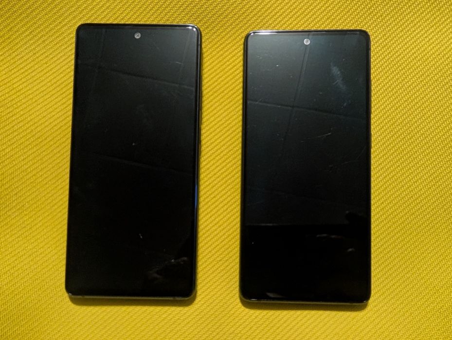 Samsung Galaxy S20 FE 6/128 и 8/256