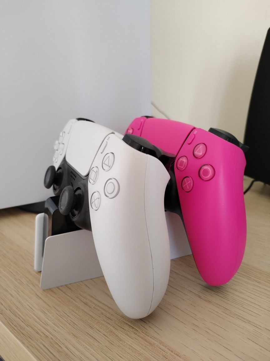 PlayStation 5 + 1 comando + mochila + 1 jogo a escolha