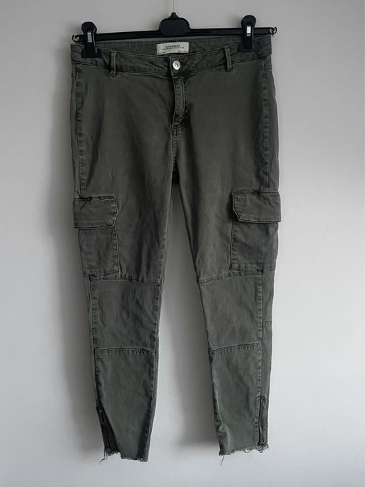 Zara oliwkowe spodnie kargo bojowki khaki M