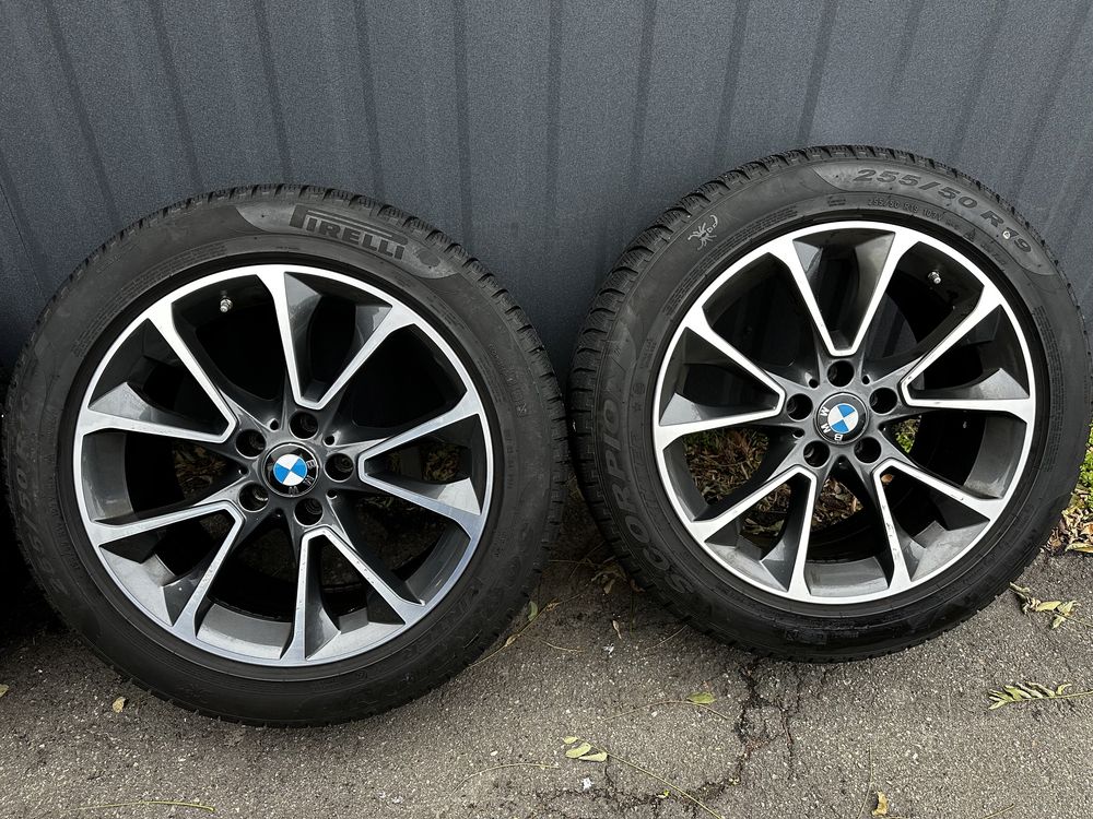R19 BMW X5 F15 F16 255 50 19 Pirelli