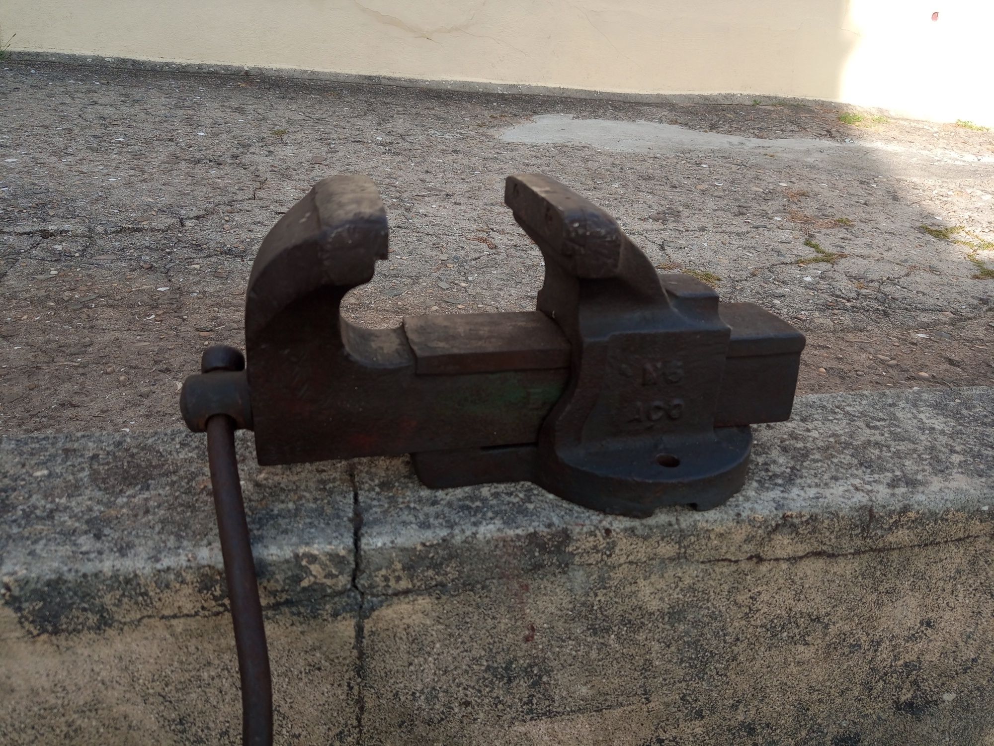 Torno de bancada MDF n6